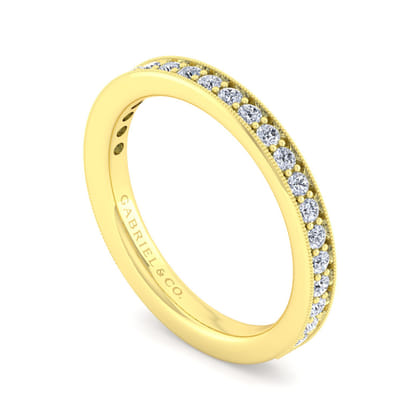 Calabria - 14K Yellow Gold Diamond Prong Channel Diamond Anniversary Band with Milgrain