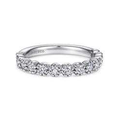 Calaise - 14K White Gold Diamond Wedding Band