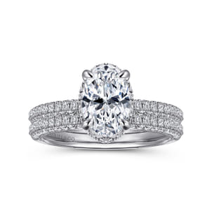 Caly - 14K White Gold Oval Halo Diamond Engagement Ring