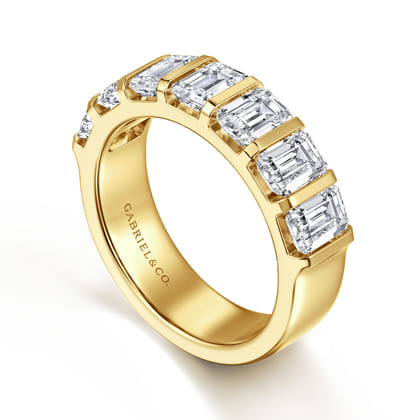 Calyra - 14K Yellow Gold Bar Setting Emerald Cut Diamond Anniversary Band