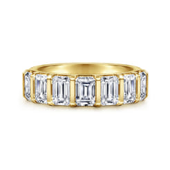 Calyra - 14K Yellow Gold Channel Setting Emerald Cut Diamond Anniversary Band