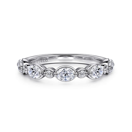 Captivate - 14K White Gold Bezel Set Oval and Round Diamond Anniversary Band