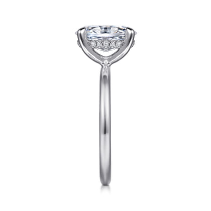 Cari - Platinum Oval Diamond Engagement Ring