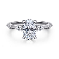 Carinna - 18K White Gold Oval Diamond Engagement Ring