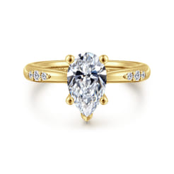 Carroline - 14K Yellow Gold Pear Shape Diamond Engagement Ring