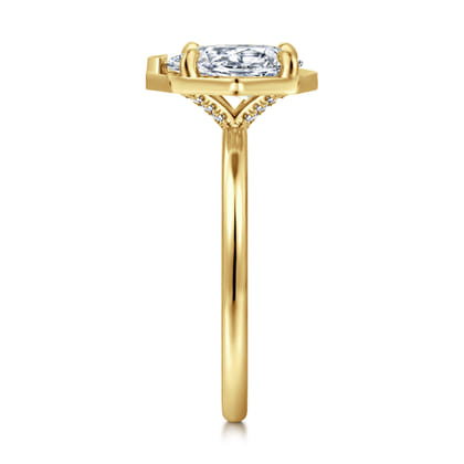 Cassi - 14K Yellow Gold Pear Shape Diamond Engagement Ring