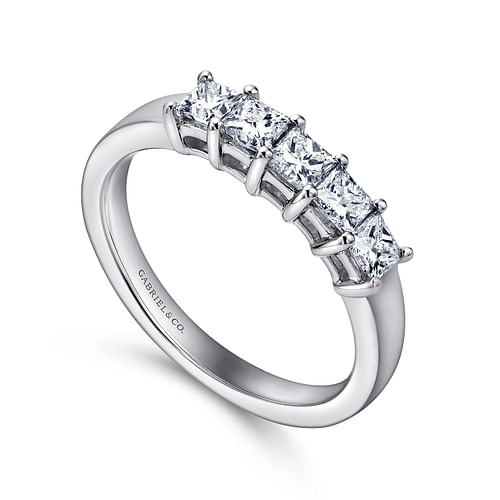 Catalonia - 14K White Gold Princess Cut 5 Stone Prong Set Diamond Wedding Band - 0.95 ct - Shot 3