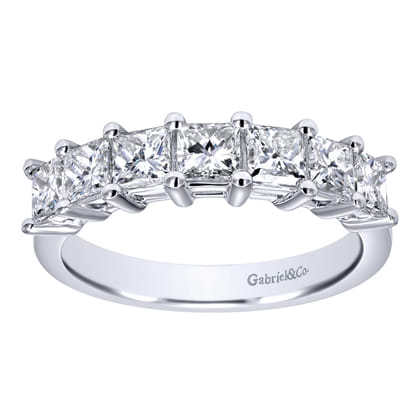 Catania - 14K White Gold Princess Cut 7 Stone Prong Set Diamond Wedding Band