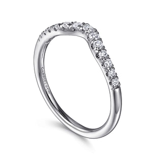 Chambery---Curved-14K-White-Gold-French-Pave-Diamond-Wedding-Band3