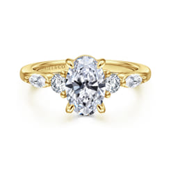 Cian - 14K Yellow Gold Oval Five Stone Diamond Engagement Ring