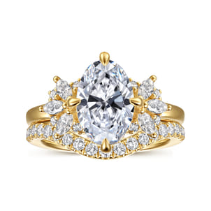 Clover - 14K Yellow Gold Compass Prong Oval Diamond Engagement Ring