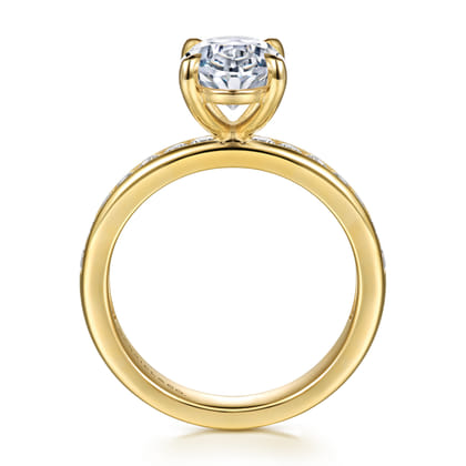 Coralie - 14K Yellow Gold Oval Diamond Engagement Ring