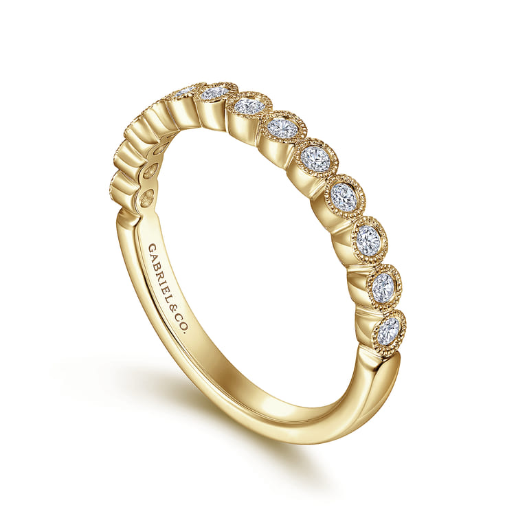 Straight Wedding Ring in 14k Yellow Gold with Round Natural Diamond at Gabriel & Co. - Shot 3