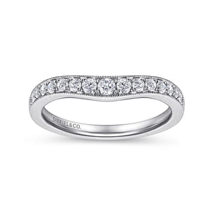 Curved 14K White Gold Diamond Wedding Band