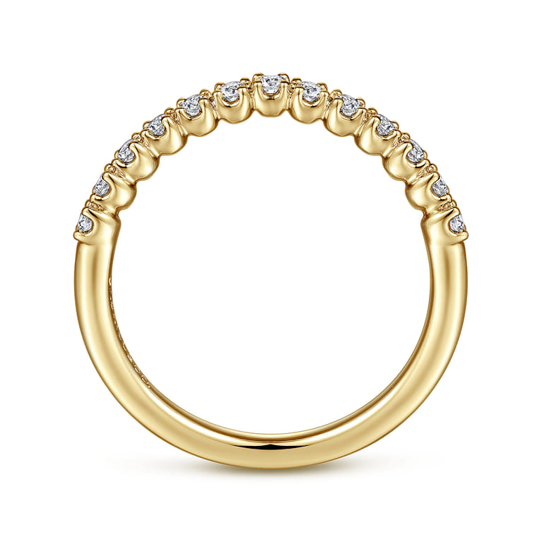Curved Wedding Ring in 14k Yellow Gold with Round Natural Diamond at Gabriel & Co. - Shot 2