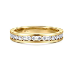 Curved-14K-Yellow-Gold-Diamond-Wedding-Band1