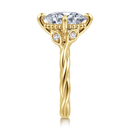Daija - 14K Yellow Gold Twisted Oval Diamond Engagement Ring