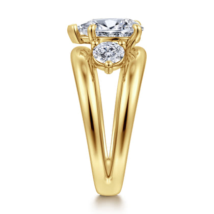 Danni - 14K Yellow Gold Pear Shape Three Stone Diamond Engagement Ring
