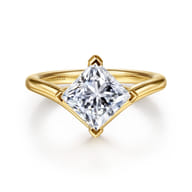 Dante - 14K Yellow Gold Chevron Princess Cut Diamond Engagement Ring