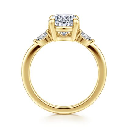Dela - 14K Yellow Gold Three Stone Oval Diamond Engagement Ring