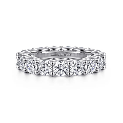 Delfina - 14K White Gold Scallop Setting Round Diamond Eternity Band