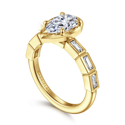 Delphe - 14K Yellow Gold Pear Shape Diamond Engagement Ring