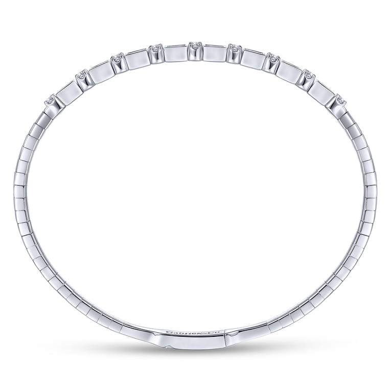 Demure - 14K White Gold Alternating Baguette and Round Diamond Bangle - 0.85 ct - Shot 3