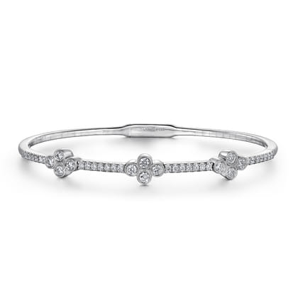 Demure - 14K White Gold Bangle with Clover Diamond Stations
