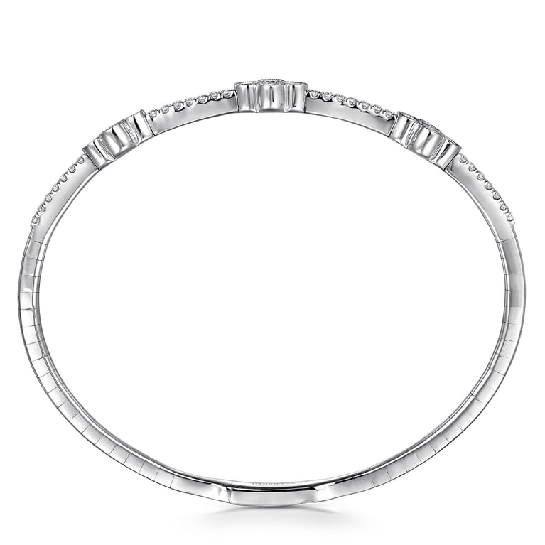 Demure - 14K White Gold Bangle with Clover Diamond Stations - 1 ct - Shot 3