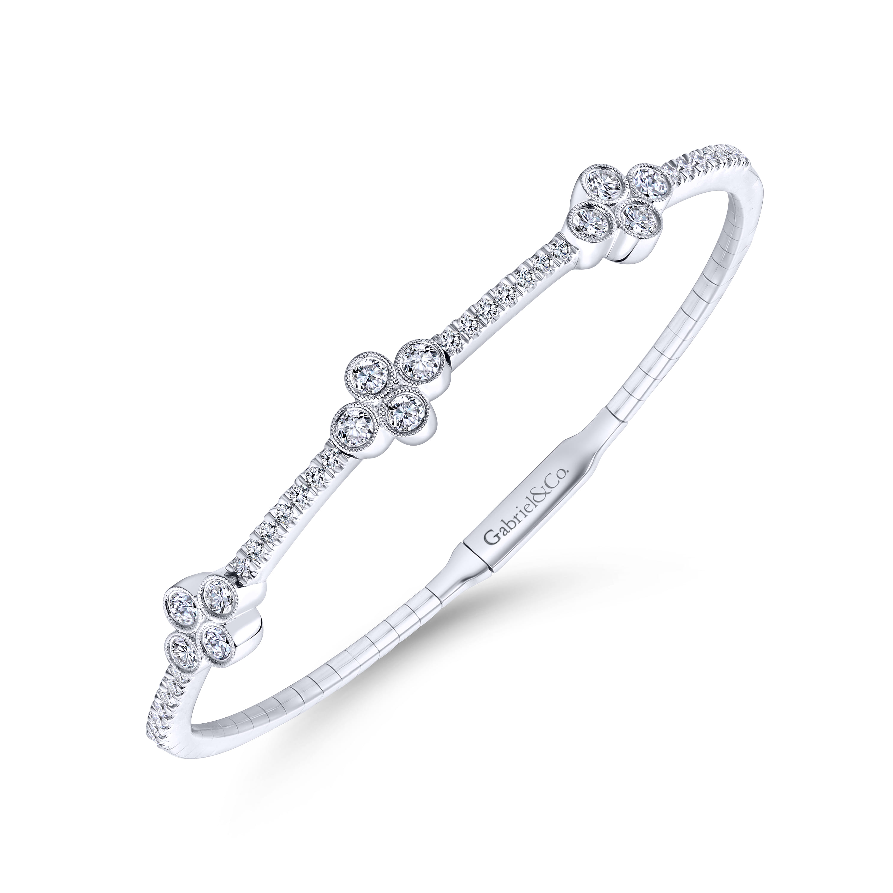 Demure - 14K White Gold Bangle with Quatrefoil Diamond Stations - 1.1 ct - Shot 2