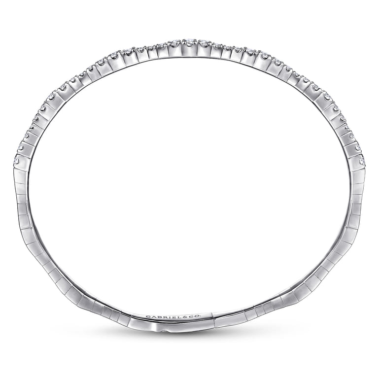 Demure - 14K White Gold Diamond Station Bangle - 1.1 ct - Shot 3