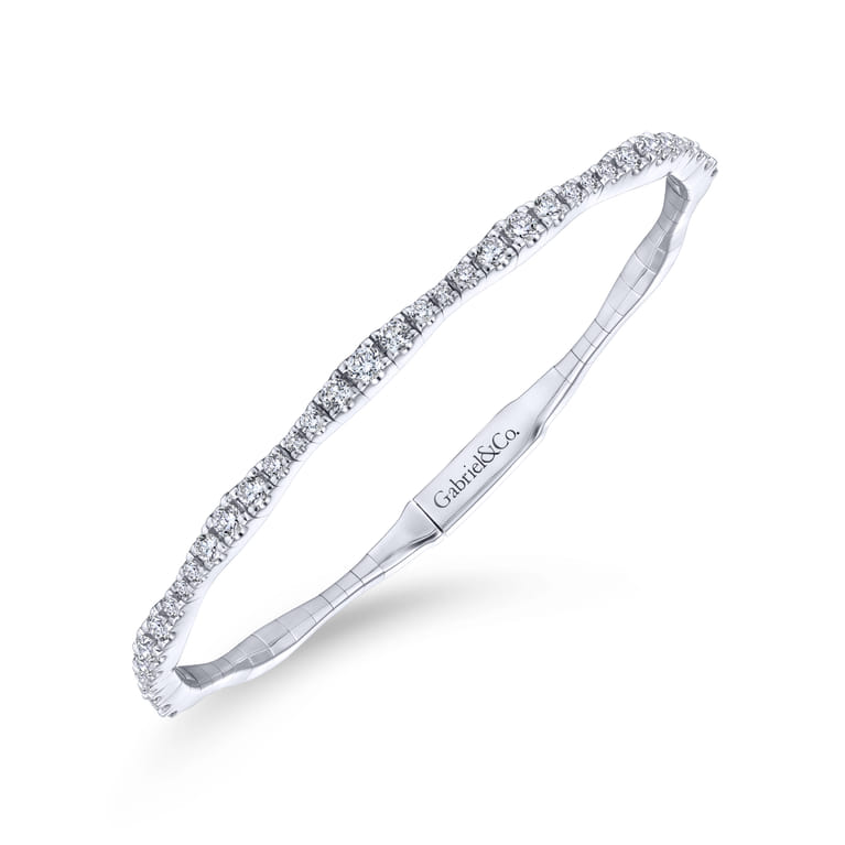 Demure - 14K White Gold Diamond Station Bangle - 1.1 ct - Shot 2