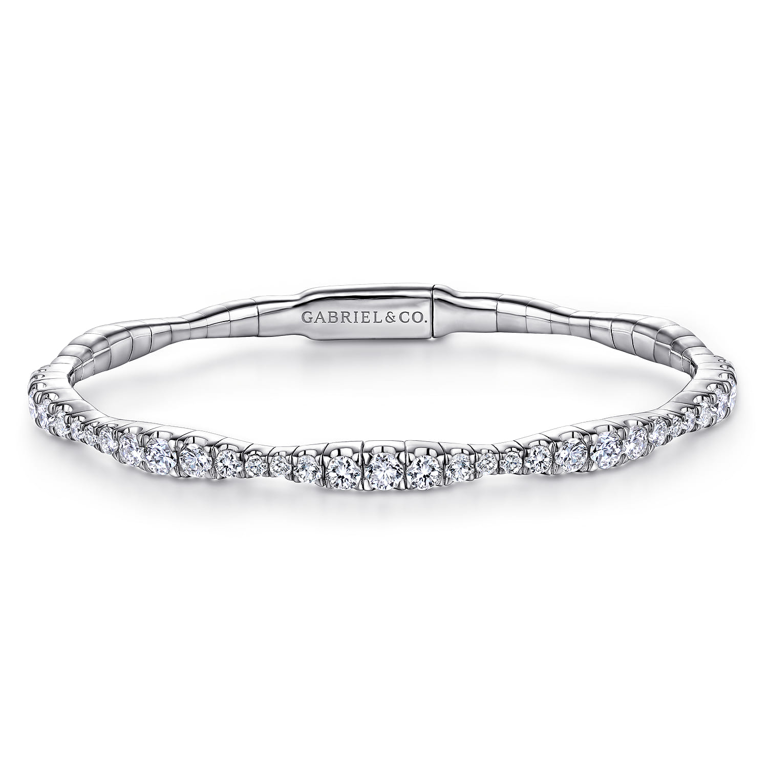 Demure - 14K White Gold Graduating Diamond Station Bangle - 1.87 ct - Shot 1