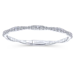 Demure - 14K White Gold Graduating Diamond Station Bangle