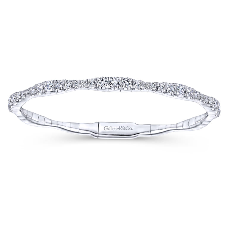Demure - 14K White Gold Graduating Diamond Station Bangle - 2.15 ct - Shot 1
