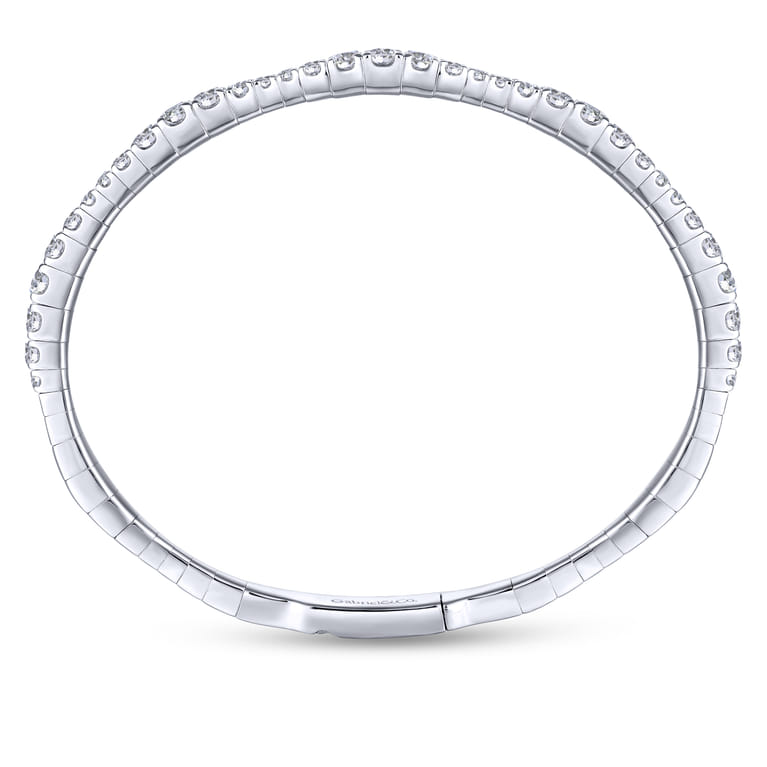 Demure - 14K White Gold Graduating Diamond Station Bangle - 2.15 ct - Shot 3