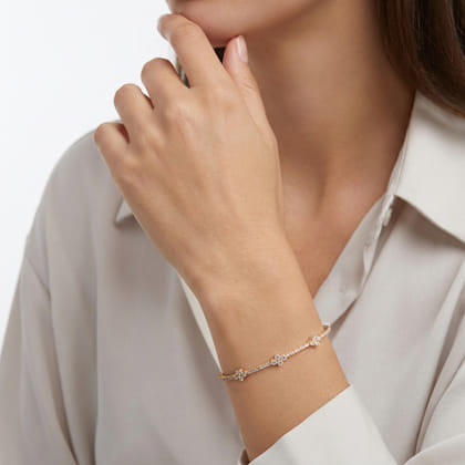 Demure - 14K Yellow Gold Bangle with Diamond and Sapphire Quatrefoil Stations