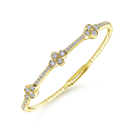 Demure - 14K Yellow Gold Bangle with Quatrefoil Diamond Stations