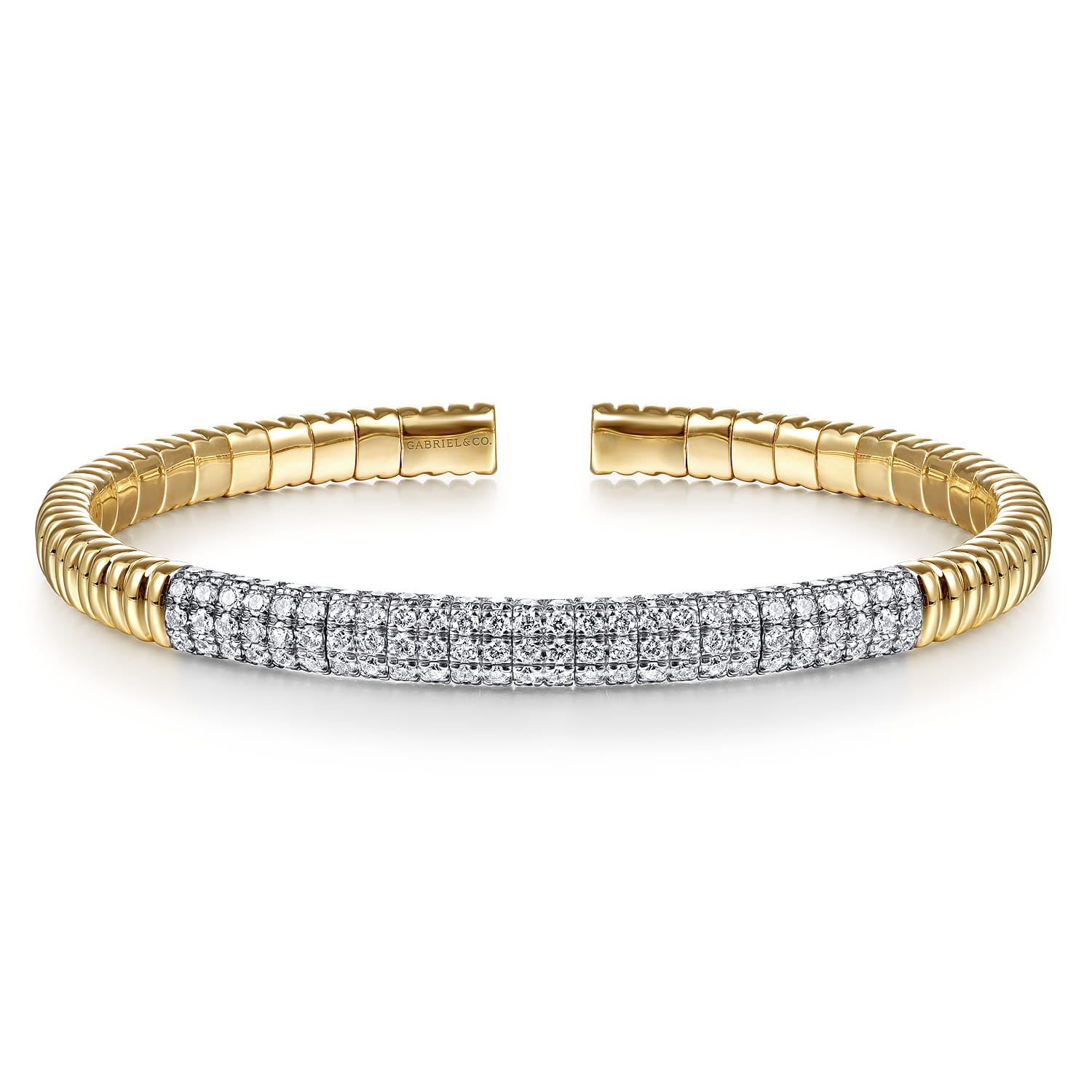 Demure - 14K Yellow Gold Cuff Bracelet with Diamond Pave Station - 1.85 ct - Shot 1
