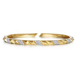 Demure - 14K Yellow Gold Diamond Bangle