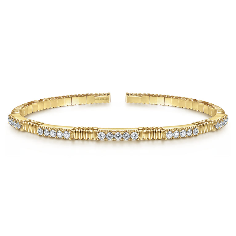 Demure - 14K Yellow Gold Diamond Bangle - 0.85 ct - Shot 1