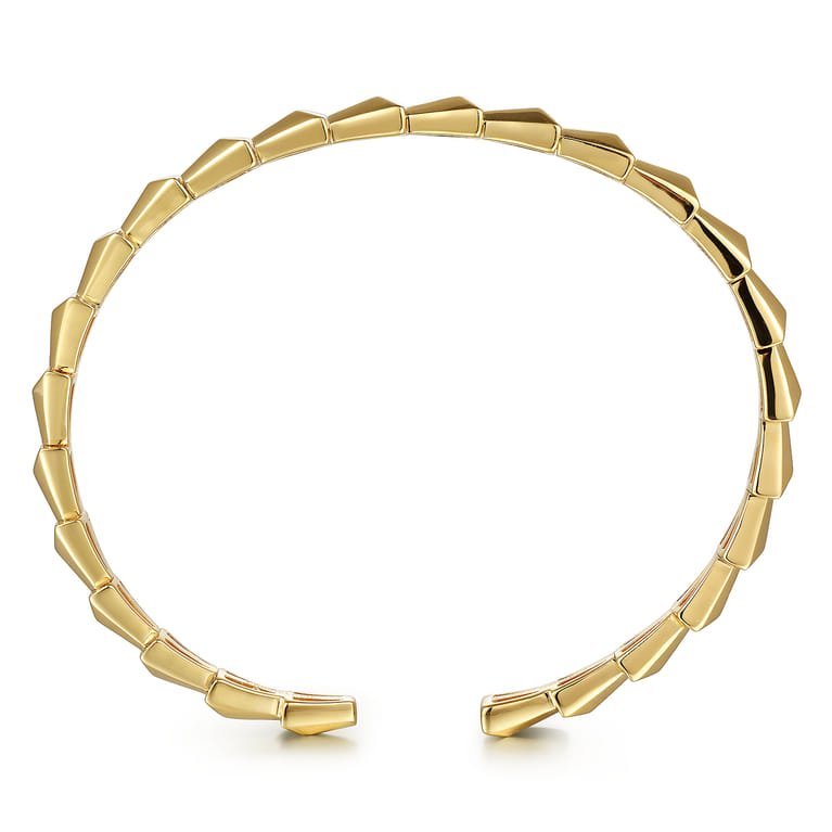 Demure - 14K Yellow Gold Geometric Open Bangle in size 6.5 - Shot 3