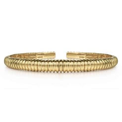 Demure - 14K Yellow Gold Shrimp Open Bangle