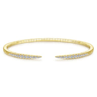 Demure - 14K Yellow Gold Split Diamond Spike Bangle