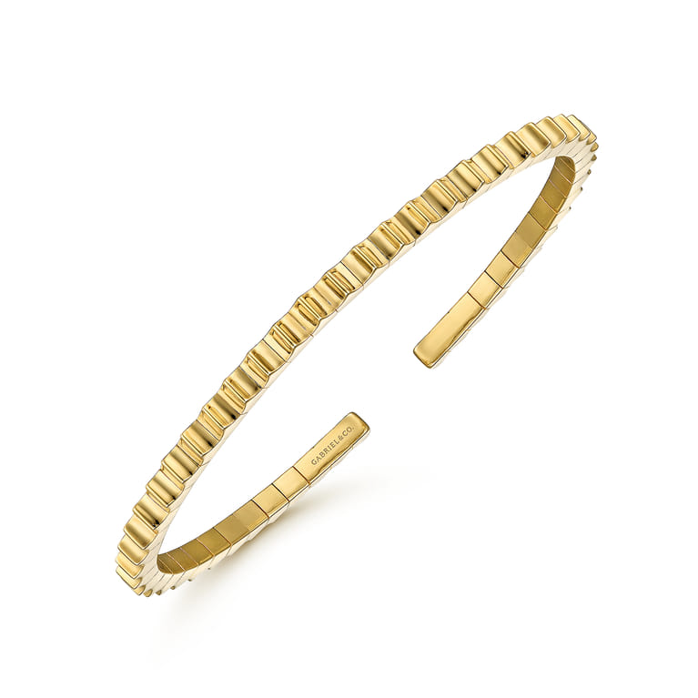 Demure - 14K Yellow Gold Textured Open Bangle - Shot 2