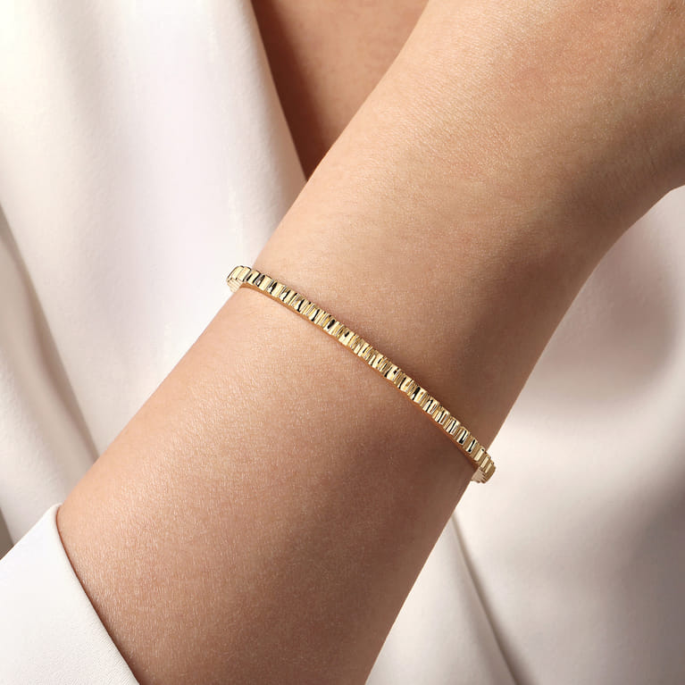 Demure - 14K Yellow Gold Textured Open Bangle - Shot 4