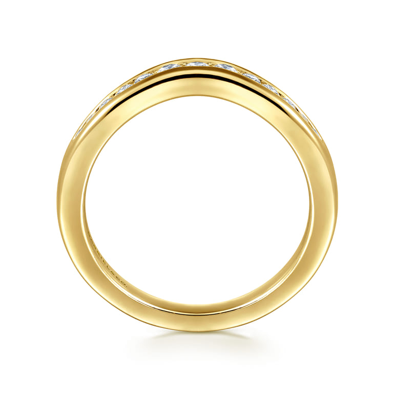 Curved Wedding Ring in 14k Yellow Gold with Round Natural Diamond at Gabriel & Co. - Shot 2