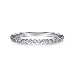 Devinne - 14K White Gold Single Prong Diamond Anniversary Band