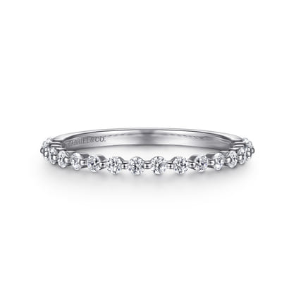 Devinne - 14K White Gold Single Prong Diamond Anniversary Band