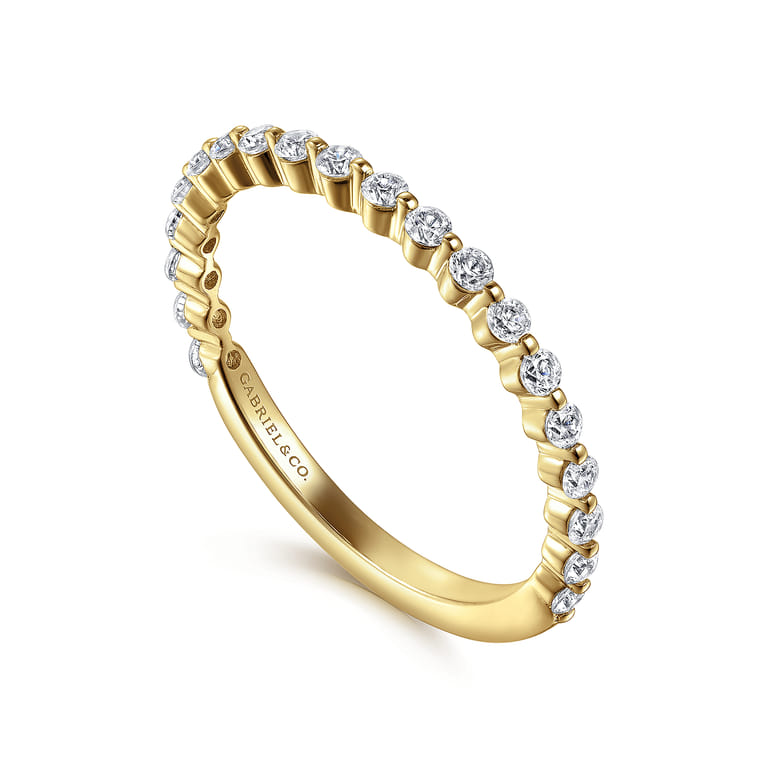 Straight Wedding Ring in 14k Yellow Gold with Round Natural Diamond at Gabriel & Co. - Shot 3